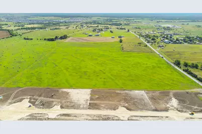 1499 Cr 311 Drive, Jarrell, TX 76537 - Photo 7