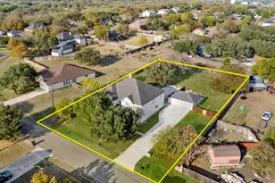 600 Bella Vista Circle Circle, Kyle, TX 78640 - Photo 35