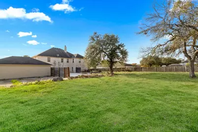 600 Bella Vista Circle Circle, Kyle, TX 78640 - Photo 33