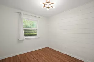 7903 Bixler Dr, Austin, TX 78744 - Photo 3