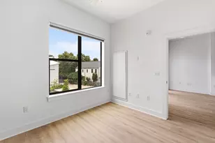 3900 Berkman Dr, Austin, TX 78723 - Photo 11