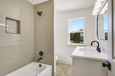424 Shady Bluff Drive, Wimberley, TX 78676 - Photo 15
