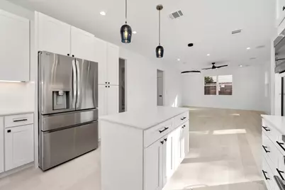 1500 Sylvan Glade #2A, Austin, TX 78745 - Photo 11