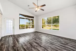606 Rolling Hills Rd, Liberty Hill, TX 78642 - Photo 15