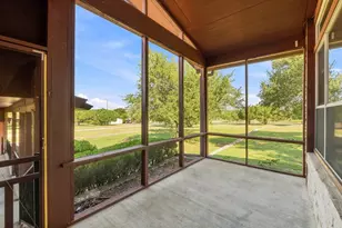 606 Rolling Hills Rd, Liberty Hill, TX 78642 - Photo 21