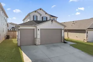 150 Seattle Slew Dr, Jarrell, TX 76537 - Photo 3