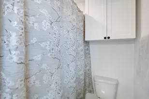 150 Seattle Slew Dr, Jarrell, TX 76537 - Photo 33