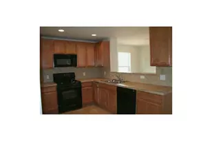 3633 Hawk View St, Round Rock, TX 78665 - Photo 3
