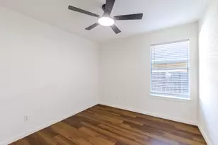 220 N Crossing Trail, Round Rock, TX 78665 - Photo 13
