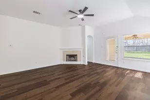 220 N Crossing Trail, Round Rock, TX 78665 - Photo 3