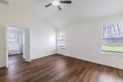 220 N Crossing Trail, Round Rock, TX 78665 - Photo 9