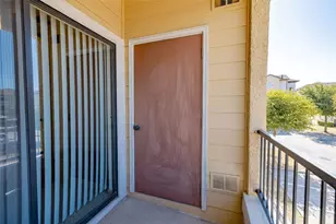 12800 Center Lake Dr, Austin, TX 78753 - Photo 15