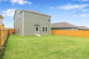 112 Dollars Dr, Jarrell, TX 76537 - Photo 27