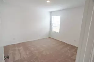 112 Dollars Dr, Jarrell, TX 76537 - Photo 17