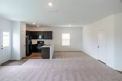 112 Dollars Drive, Jarrell, TX 76537 - Photo 7