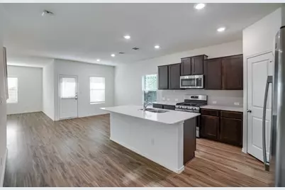 704 Mallow Road, Leander, TX 78641 - Photo 3