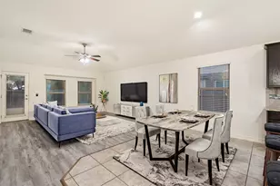 2705 Kingsland Way, Austin, TX 78725 - Photo 11