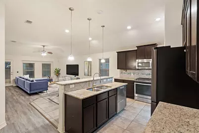 2705 Kingsland Way, Austin, TX 78725 - Photo 7