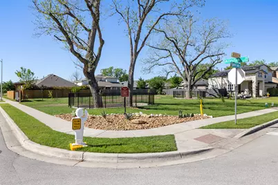 2705 Kingsland Way, Austin, TX 78725 - Photo 31