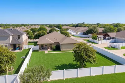 1102 Petroglyph Trail, Pflugerville, TX 78660 - Photo 31