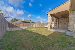 125 Walter Way, Jarrell, TX 76537 - Photo 37