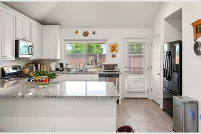 128 Riverhill Drive, Georgetown, TX 78628 - Photo 11