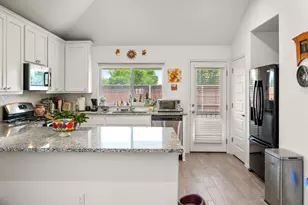 128 Riverhill Dr, Georgetown, TX 78628 - Photo 11