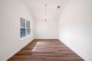 211 Chandler Crossing Trail, Round Rock, TX 78665 - Photo 5