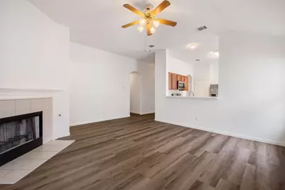 211 Chandler Crossing Trail, Round Rock, TX 78665 - Photo 17