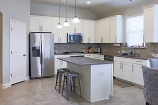 112 Andele Way, Liberty Hill, TX 78642 - Photo 7