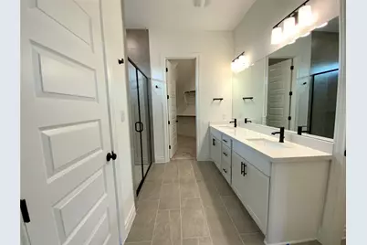 358 Darley Oak Drive, Dripping Springs, TX 78620 - Photo 23
