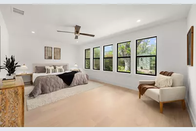 7300 Greenhaven Drive, Austin, TX 78757 - Photo 15