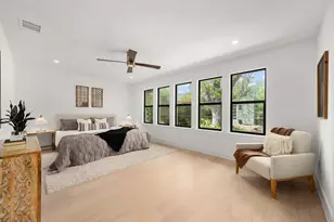 7300 Greenhaven Dr, Austin, TX 78757 - Photo 15