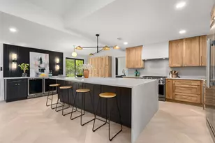 7300 Greenhaven Dr, Austin, TX 78757 - Photo 9