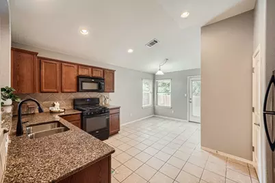 11017 Short Springs Drive, Austin, TX 78754 - Photo 5