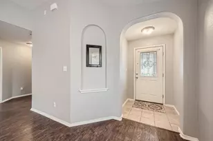 11017 Short Springs Dr, Austin, TX 78754 - Photo 3