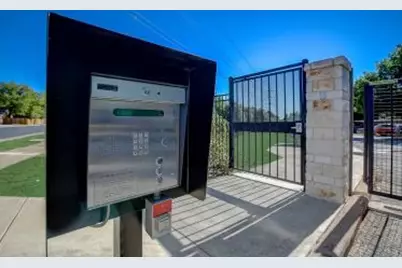 6906 Lovely Lane, Austin, TX 78744 - Photo 19