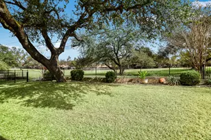 9016 Balcones Club Dr, Austin, TX 78750 - Photo 19