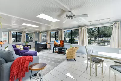 9016 Balcones Club Drive, Austin, TX 78750 - Photo 11