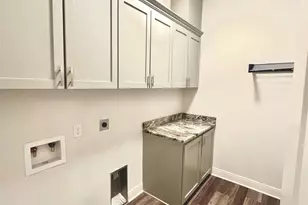 108 W Keamuku Ct, Bastrop, TX 78602 - Photo 13