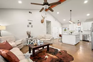 139 Way Station Trail, Smithville, TX 78957 - Photo 9