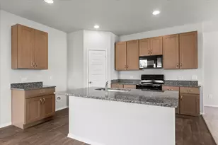 13300 Riding Dr, Pflugerville, TX 78660 - Photo 11