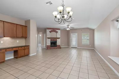 1609 Hidden Springs Path, Round Rock, TX 78665 - Photo 9