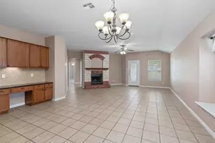 1609 Hidden Springs Path, Round Rock, TX 78665 - Photo 9