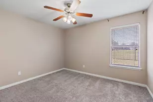 1609 Hidden Springs Path, Round Rock, TX 78665 - Photo 21