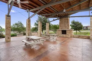 1609 Hidden Springs Path, Round Rock, TX 78665 - Photo 31