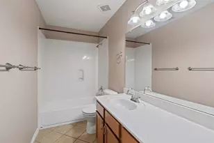 1609 Hidden Springs Path, Round Rock, TX 78665 - Photo 19