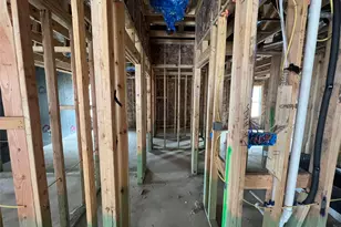 220 Gus Loop, Georgetown, TX 78626 - Photo 5