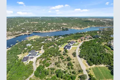 2808 Lakehurst Road, Spicewood, TX 78669 - Photo 1