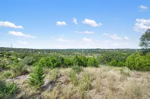 2808 Lakehurst Rd, Spicewood, TX 78669 - Photo 9
